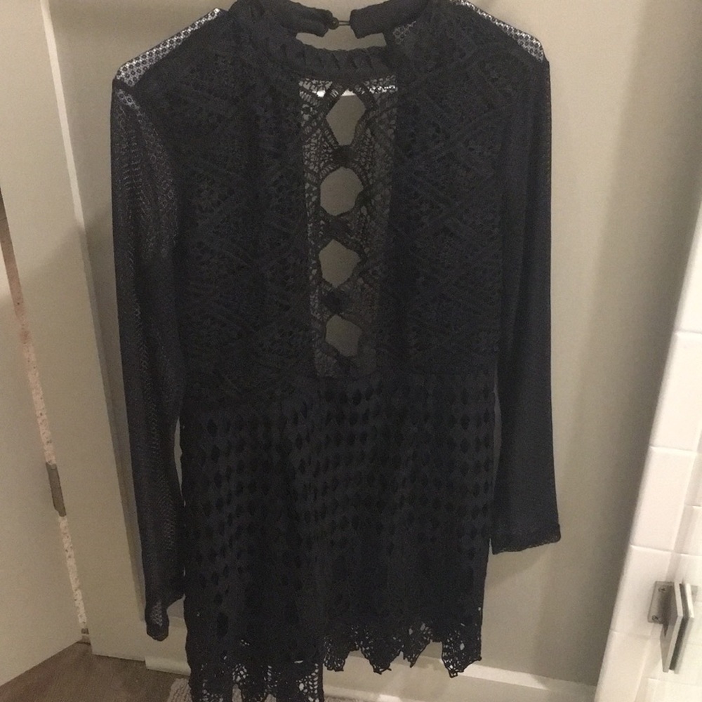 Boohoo Scalloped Lace Mini Dress